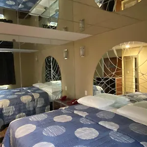 Jamaica Plaza Hotel New York
